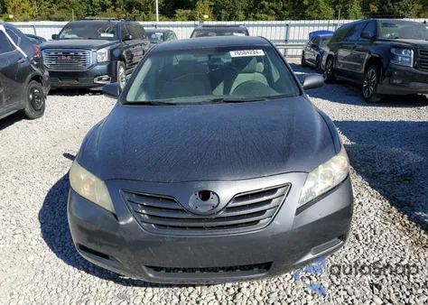 2007 Toyota Camry Ce z USA, uszkodzony, nr VIN 4T1BE46K97U652107